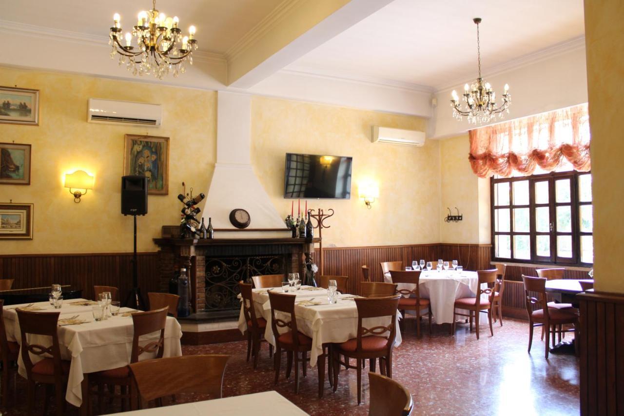 Hotel La Locanda Del Borgo Róma Kültér fotó