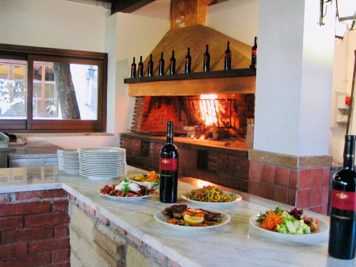 Hotel La Locanda Del Borgo Róma Kültér fotó