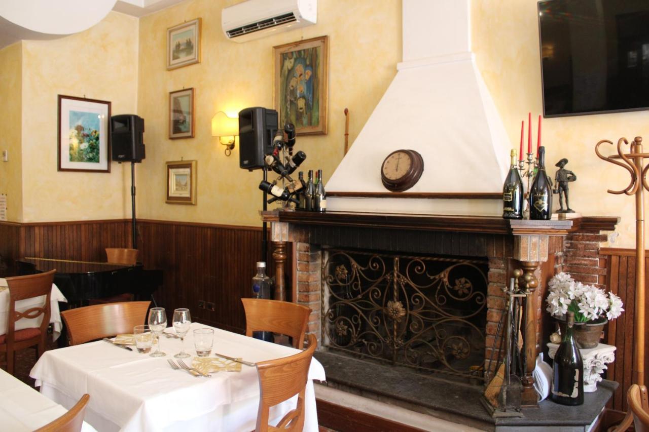 Hotel La Locanda Del Borgo Róma Kültér fotó